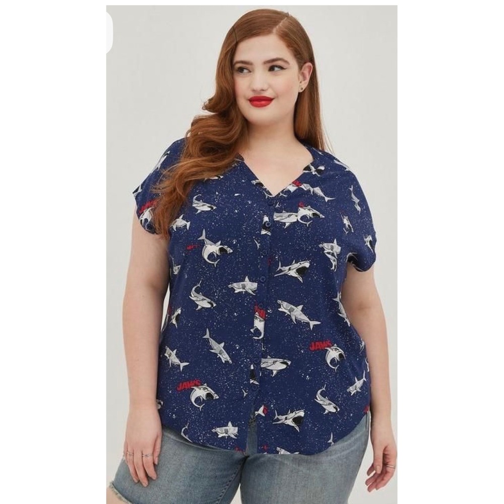 Jaws Torrid Shark Print Button Down Blouse Navy Blue Plus Size 3